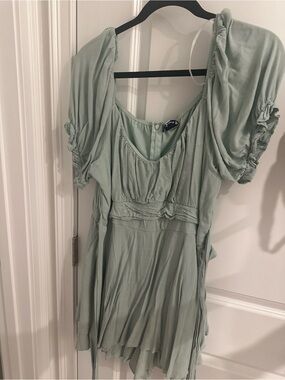 ARULA Light Sage Green Short Sleeve Gathered romper dress